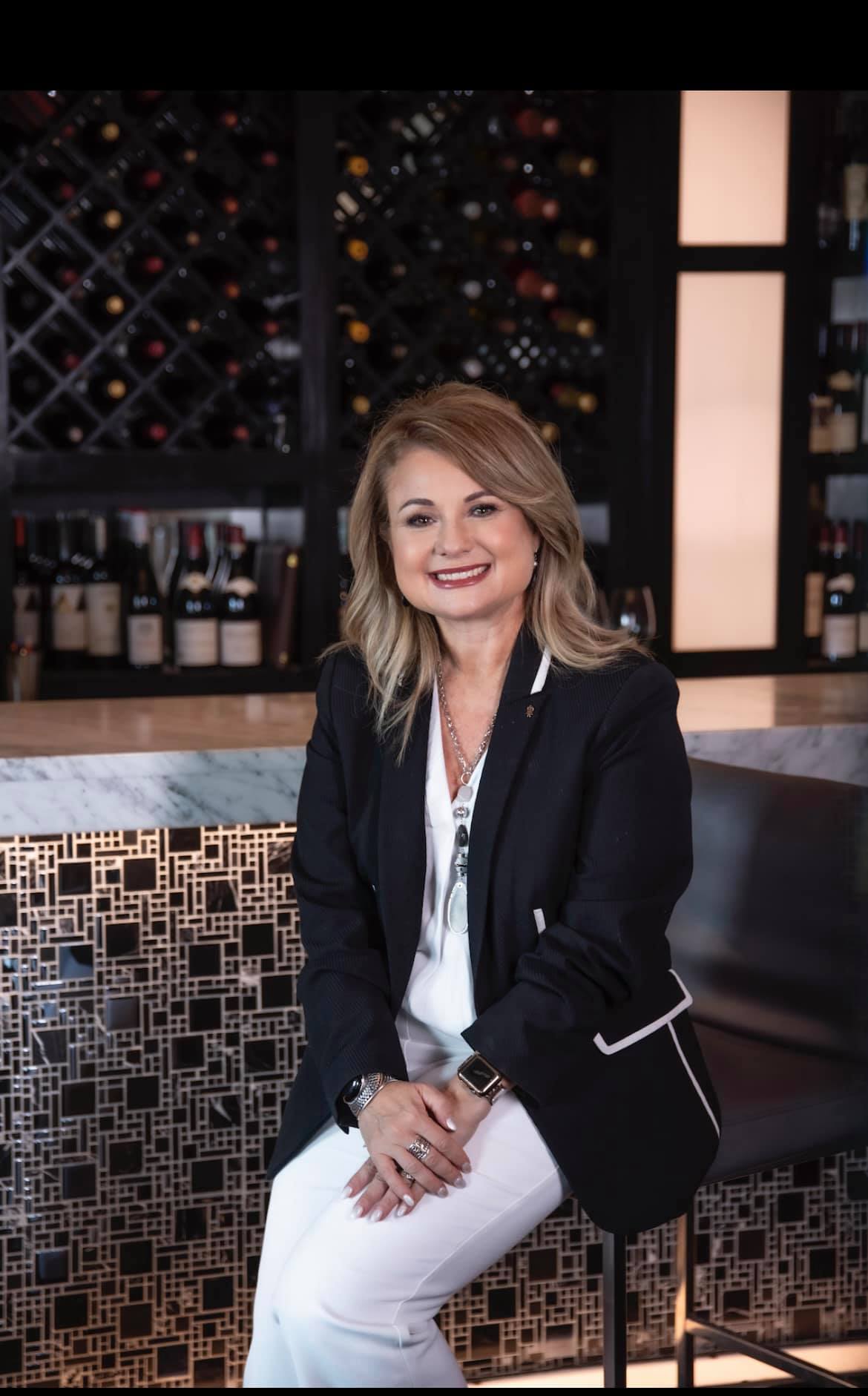 AY seated pic1 - Shannon Giger